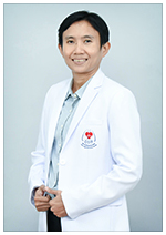 แพทย์หญิงอ้อมใจ รัตนานนท์