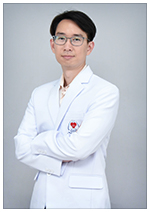 นายแพทย์ณัฐ ตะพานวงศ์